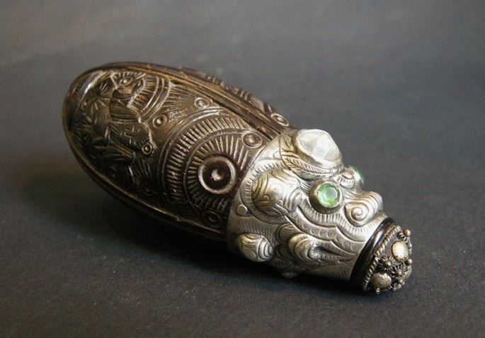 Coconut snuff bottle sculpted with silver mount stone embelishement | MasterArt
